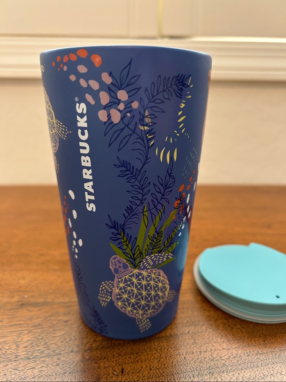 Starbucks Hawaii Theme Ceramic Travel Cup (with Lid)
New